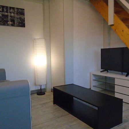 Appartement Bellesrives Vesoul Esterno foto